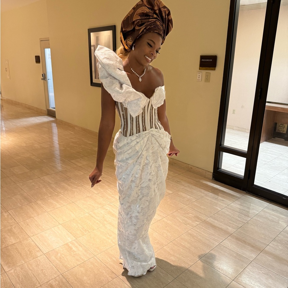 Custom White Off-Shoulder Gown – Nigerian Wedding Attire